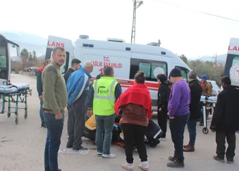 İskenderun’da otomobil motosiklete çarptı: 1 yaralı
