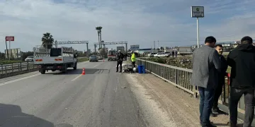 Tır, motosiklete çarptı: 1 ölü