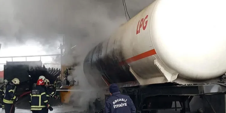 LPG tankı patladı, bir işçi yaralandı