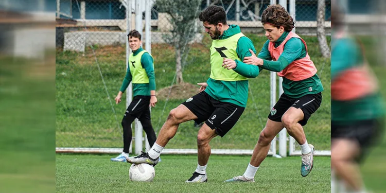Bursaspor taktik idman yaptı