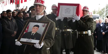 Şehit Piyade Uzman Çavuş Hakan Gün son yolculuğuna uğurlandı