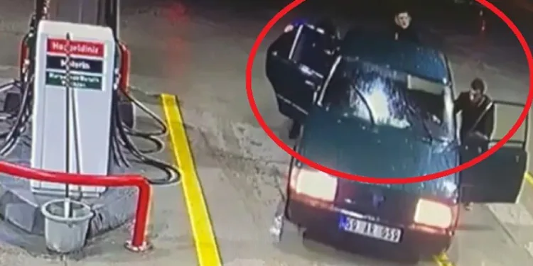 Bursa’da çaldıkları otomobilin yakıtı bitince yakalandılar