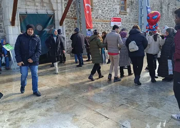 Tarihi Ulu Cami sucuk festivalinde de yoğun