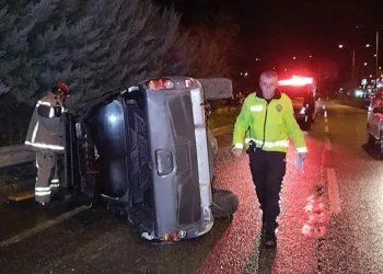 Alinur Aktaş, Bursa’da meşalelerle karşılandı