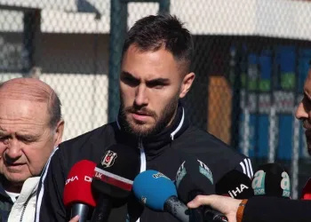 Beşiktaş’tan eski futbolcusu Victor Ruiz’e 2 milyon euroyu geçik ödeme