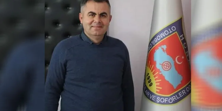 Siyasi partiler adayların hızına yetişemiyor
