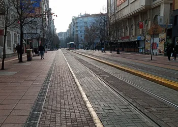 Eskişehir sokakları boş kaldı