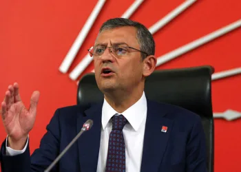 Özgür Özel: “Yapılan saldırıyı kınıyorum”