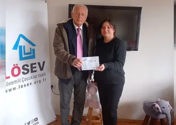 Nilüferli muhtarlardan anlamlı bağış