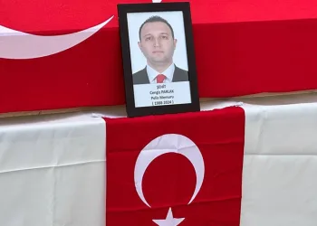 Şehit olan polis memuru Merzifon’da defnedildi