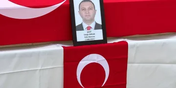 Şehit olan polis memuru Merzifon’da defnedildi