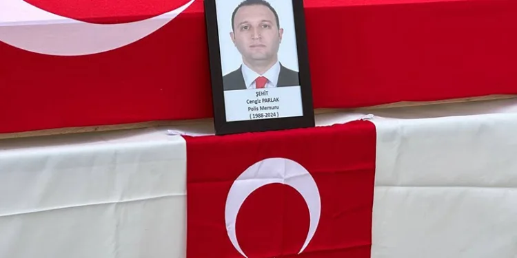 Şehit olan polis memuru Merzifon’da defnedildi