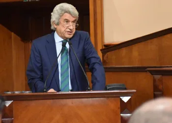 CHP’li Meclis üyesine ,CHP sıralarından tepki