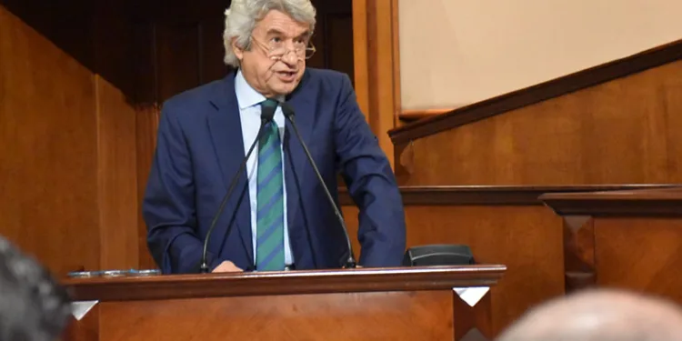 CHP’li Meclis üyesine ,CHP sıralarından tepki