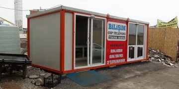 Depremde iş yeri yıkılan esnaf gelecek için umutlu