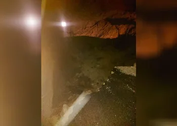 Cide-İnebolu yolu ulaşıma kapandı