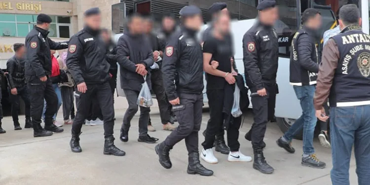 Antalya’da bir haftada 220 şüpheli tutuklandı