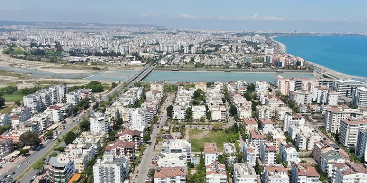 Antalya’da tersine göç başladı