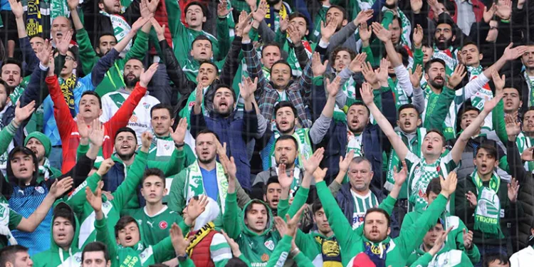 Bursaspor, taraftarını tesise davet etti