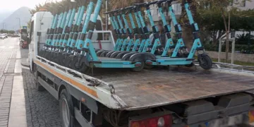 325 scooter trafikten men edildi