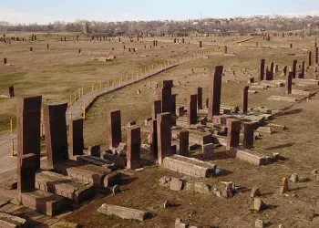 Dünyanın en büyük Türk-İslam mezarlı
