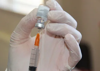 HPV aşısı kanserinden koruyor