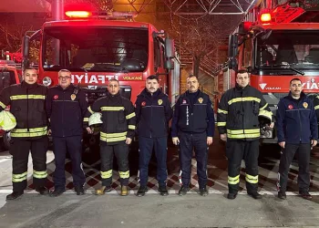 Yeni yıla çalışarak girdiler