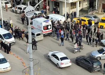 Cadde ortasında satırlı gerginlik