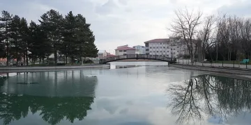 “Küresel ısınma ve betonlaşma kar yağışını azalttı”
