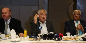 “Otogar Adana’ya yakışmıyor”
