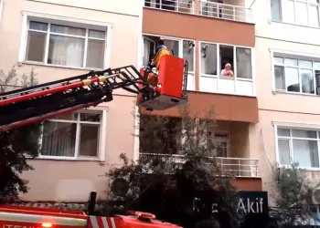 Haber alınamıyordu, evde uyurken bulundu