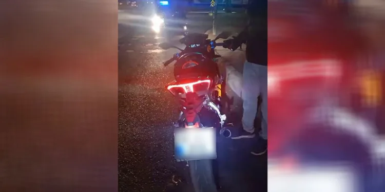Yarış yapan motosikletler yakalandı