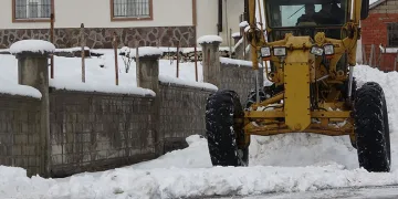 Bingöl’de 26 köy yolunda çalışmalar sürüyor