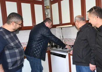 İlk ateşi Başkan Nuri Tekin yaktı