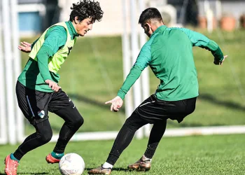 Bursaspor’da hazırlıklar sürüyor