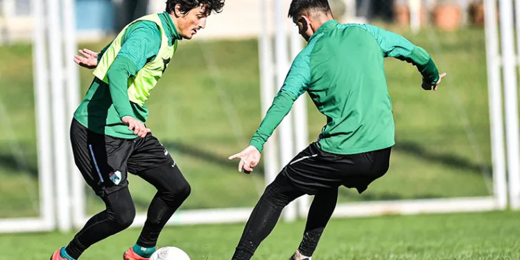 Bursaspor’da hazırlıklar sürüyor