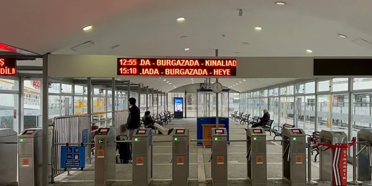 İstanbul’da vapur seferleri iptal edildi