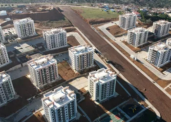 Konutlar depremzedelerin sıcak yuvası oldu