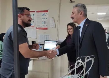 Nihat Yeşiltaş’tan yeni yıl ziyaretleri