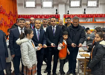 Ac Yamazaki İlkokulu’na kütüphane açıldı