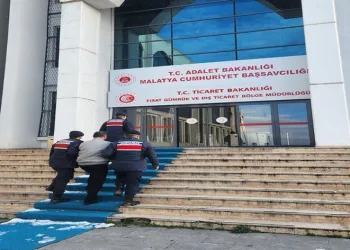 Yakalanan FETÖ firarisi tutuklandı