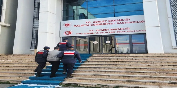 Yakalanan FETÖ firarisi tutuklandı