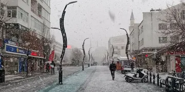 Bolu’ya lapa lapa kar yağıyor