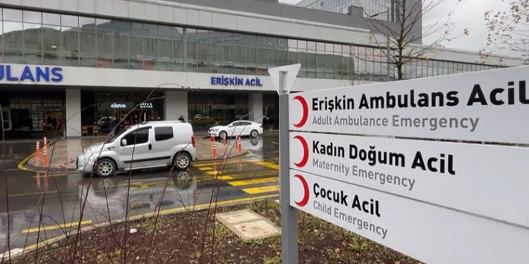 Evinin yakınında silahla vurulmuş halde bulundu