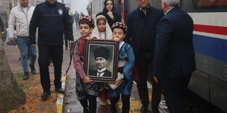 Atatürk’ün Turgutlu’ya gelişinin 101. yıl dönümü kutlandı
