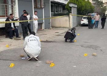 Alacak-verecek kavgasında silahlar konuştu