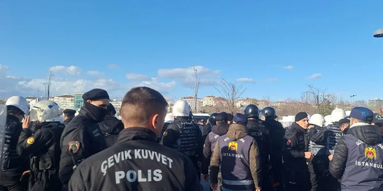 İstanbul’da taksicilerden tepki