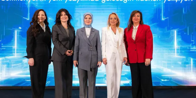 “Kadınların teknolojiye erişimlerini sağlayabilmemiz lazım”