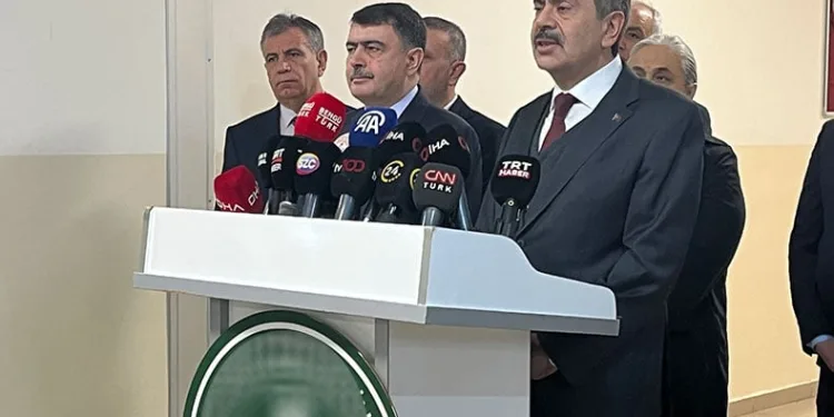 Özel okullarda zam tartışması