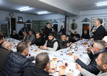 Bereket sofrası Hürriyet Camiinde kuruldu